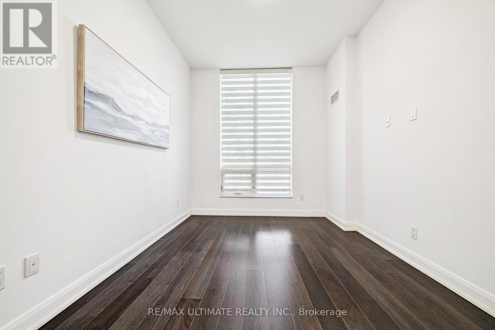 110 - 2480 Prince Michael Drive, Oakville, Ontario L6H 0H1 - Photo 13 - W12578526