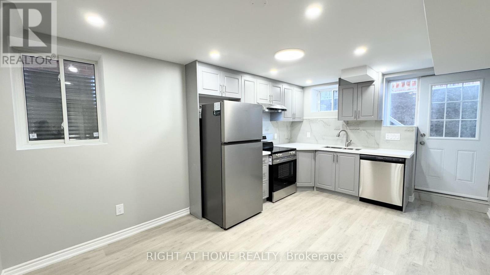 Basement - 455 Clarkson Gate, Milton, Ontario  L9E 0B7 - Photo 3 - W12592920