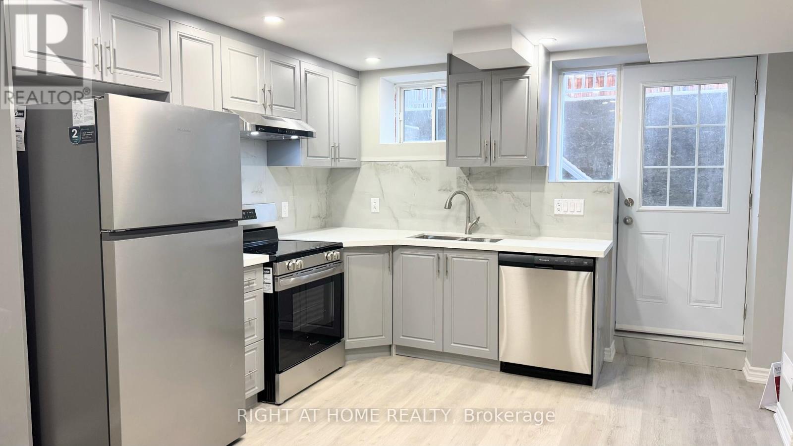 Basement - 455 Clarkson Gate, Milton, Ontario  L9E 0B7 - Photo 2 - W12592920