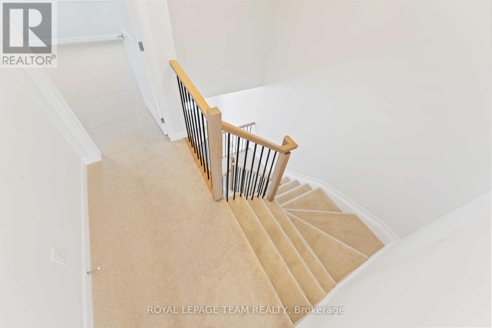 718 Jennie Trout Terrace, Ottawa, Ontario  K2W 0M5 - Photo 16 - X12148035