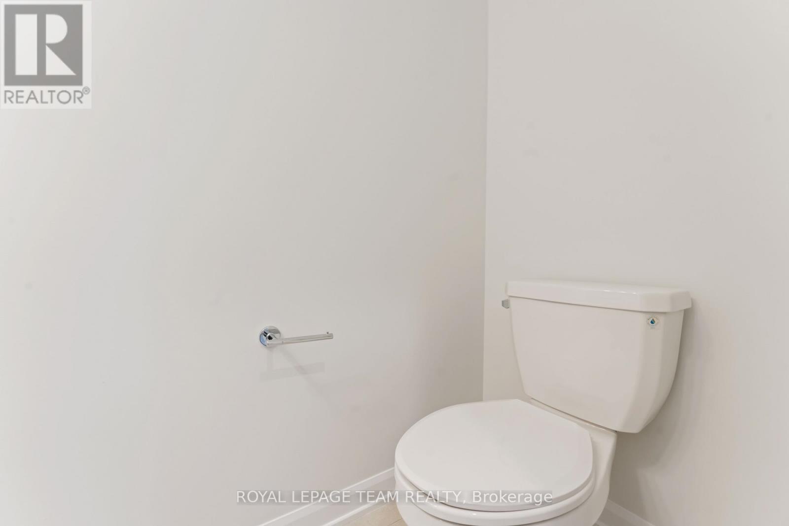 718 Jennie Trout Terrace, Ottawa, Ontario  K2W 0M5 - Photo 15 - X12148035