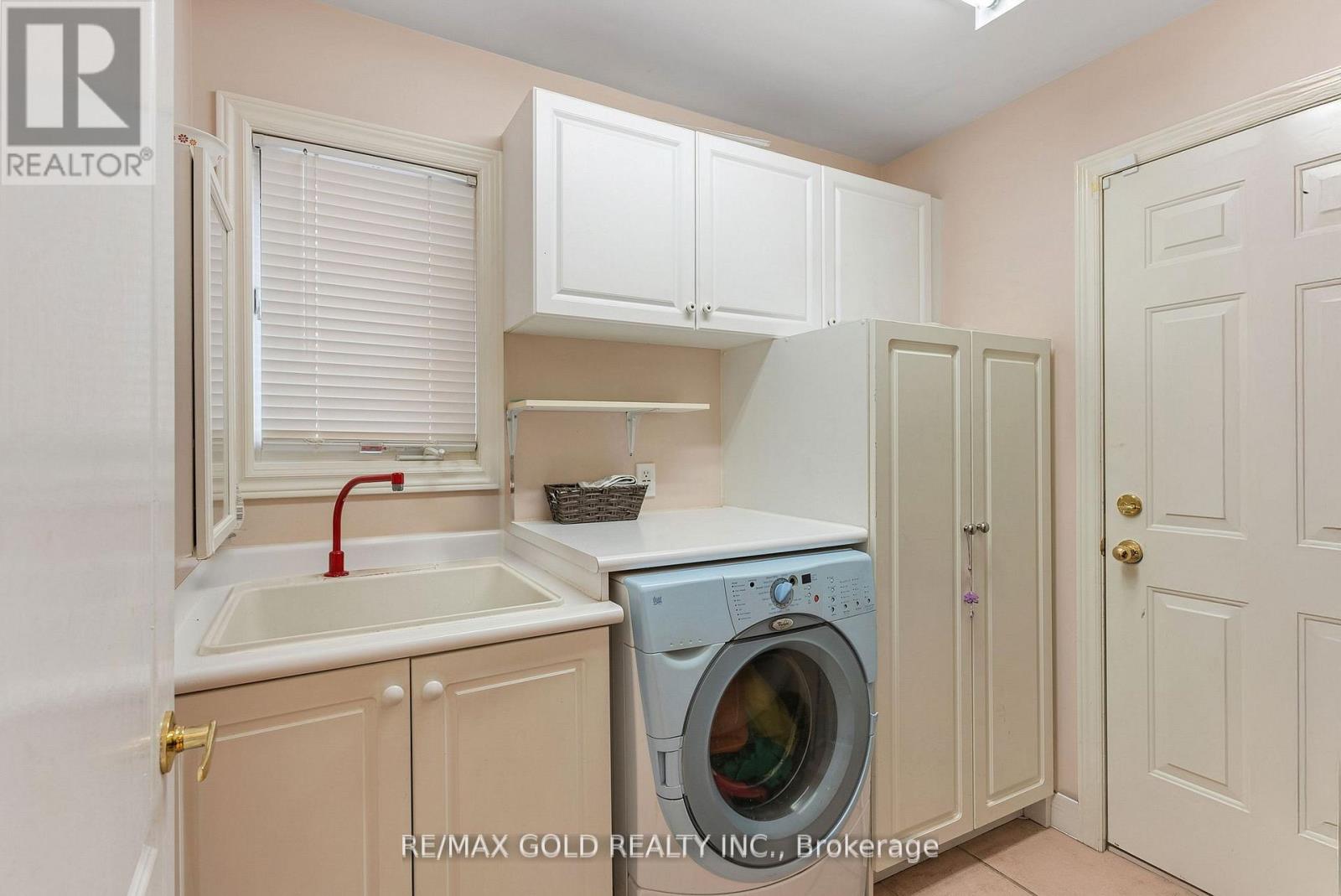 14 Country Stroll Crescent, Caledon, Ontario  L7E 2H3 - Photo 10 - W12597744