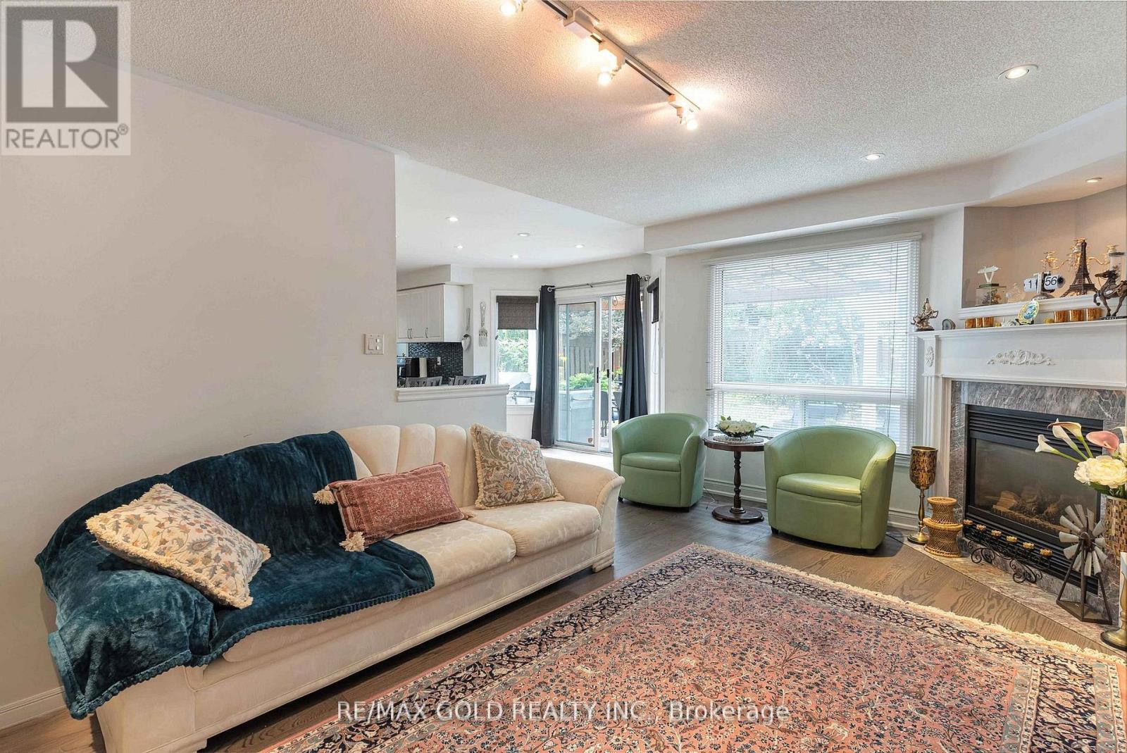 14 Country Stroll Crescent, Caledon, Ontario  L7E 2H3 - Photo 16 - W12597744