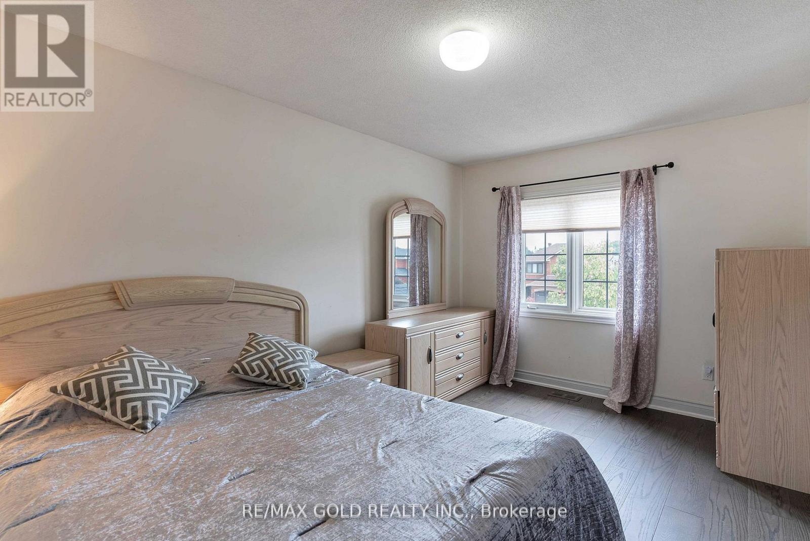 14 Country Stroll Crescent, Caledon, Ontario  L7E 2H3 - Photo 31 - W12597744