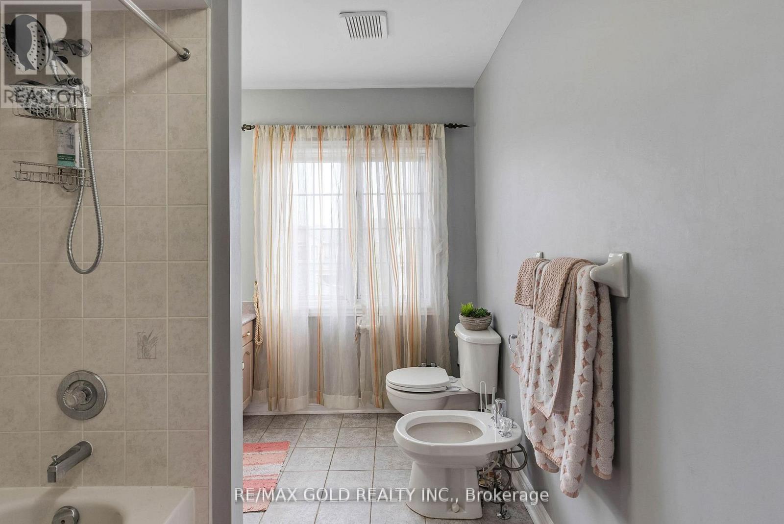 14 Country Stroll Crescent, Caledon, Ontario  L7E 2H3 - Photo 32 - W12597744