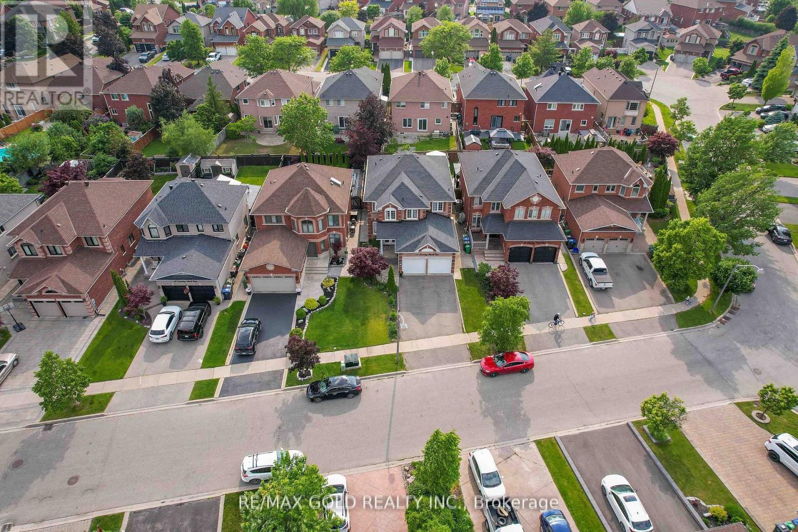 14 Country Stroll Crescent, Caledon, Ontario  L7E 2H3 - Photo 47 - W12597744