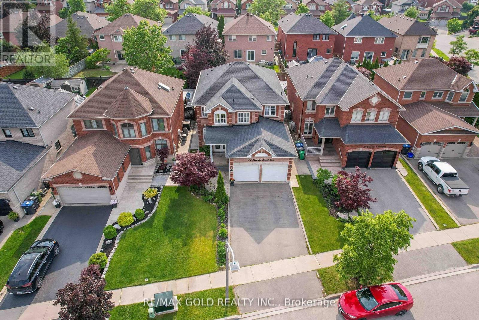 14 Country Stroll Crescent, Caledon, Ontario  L7E 2H3 - Photo 48 - W12597744