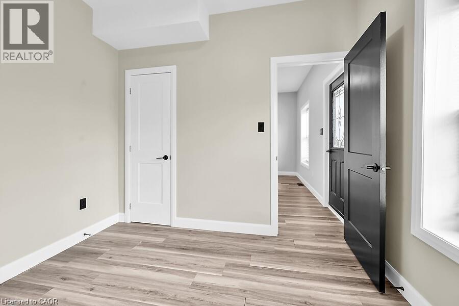 16 Webling Street, Brantford, Ontario  N3S 2S7 - Photo 16 - 40791258