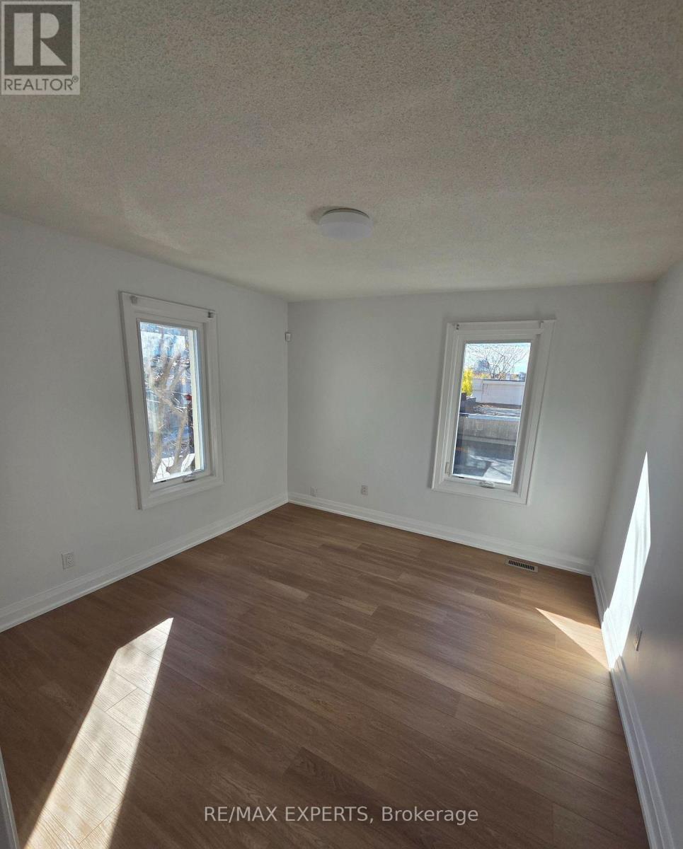 78a - 76 Lakeshore Road E, Mississauga, Ontario  L5G 1E1 - Photo 9 - W12604134