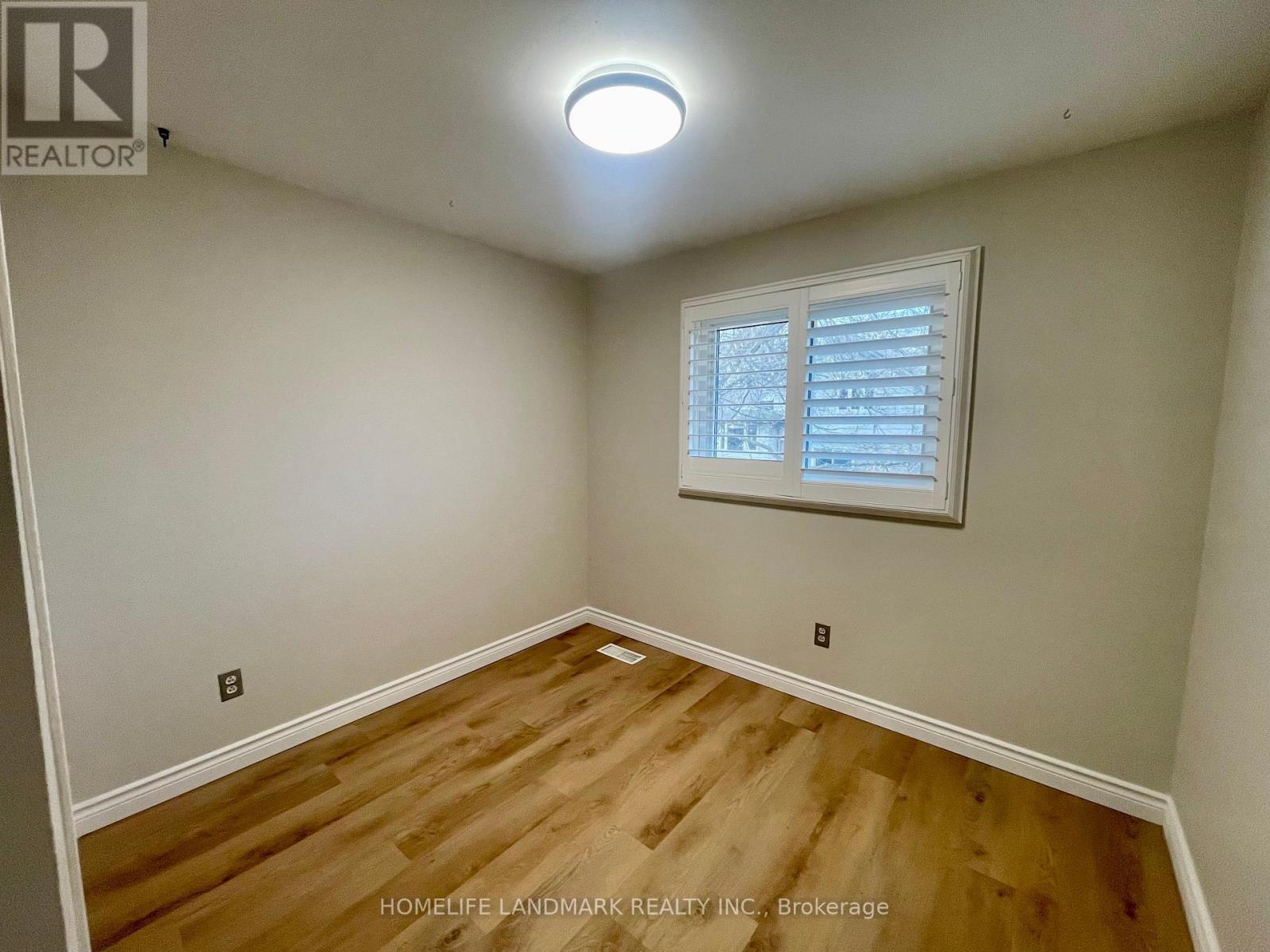 2149 Constance Drive, Oakville, Ontario  L6J 5L2 - Photo 15 - W12604186