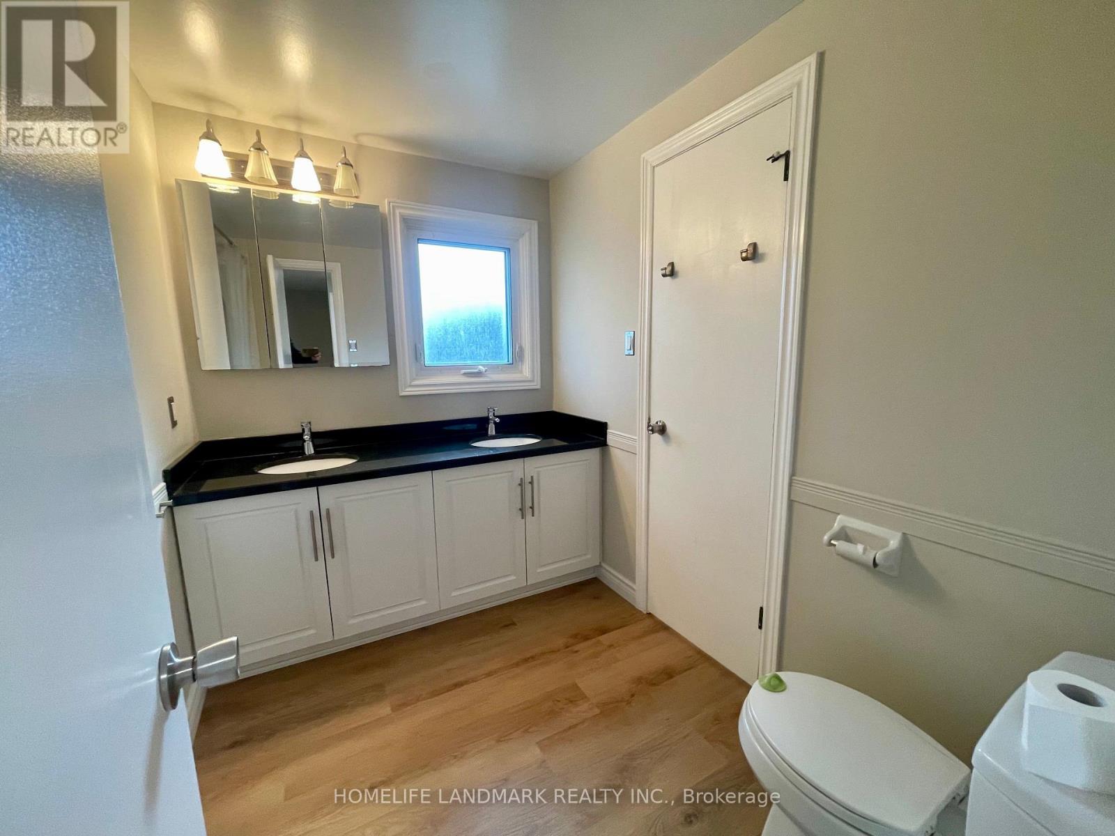 2149 Constance Drive, Oakville, Ontario  L6J 5L2 - Photo 17 - W12604186