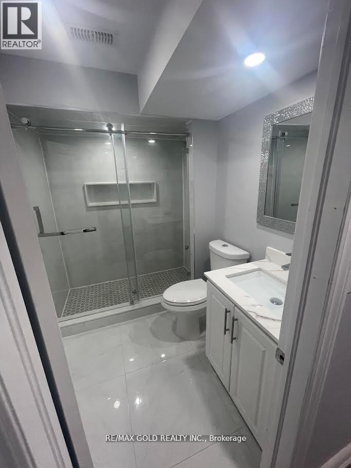 BSMT - 40 BARR CRESCENT, Brampton, Ontario