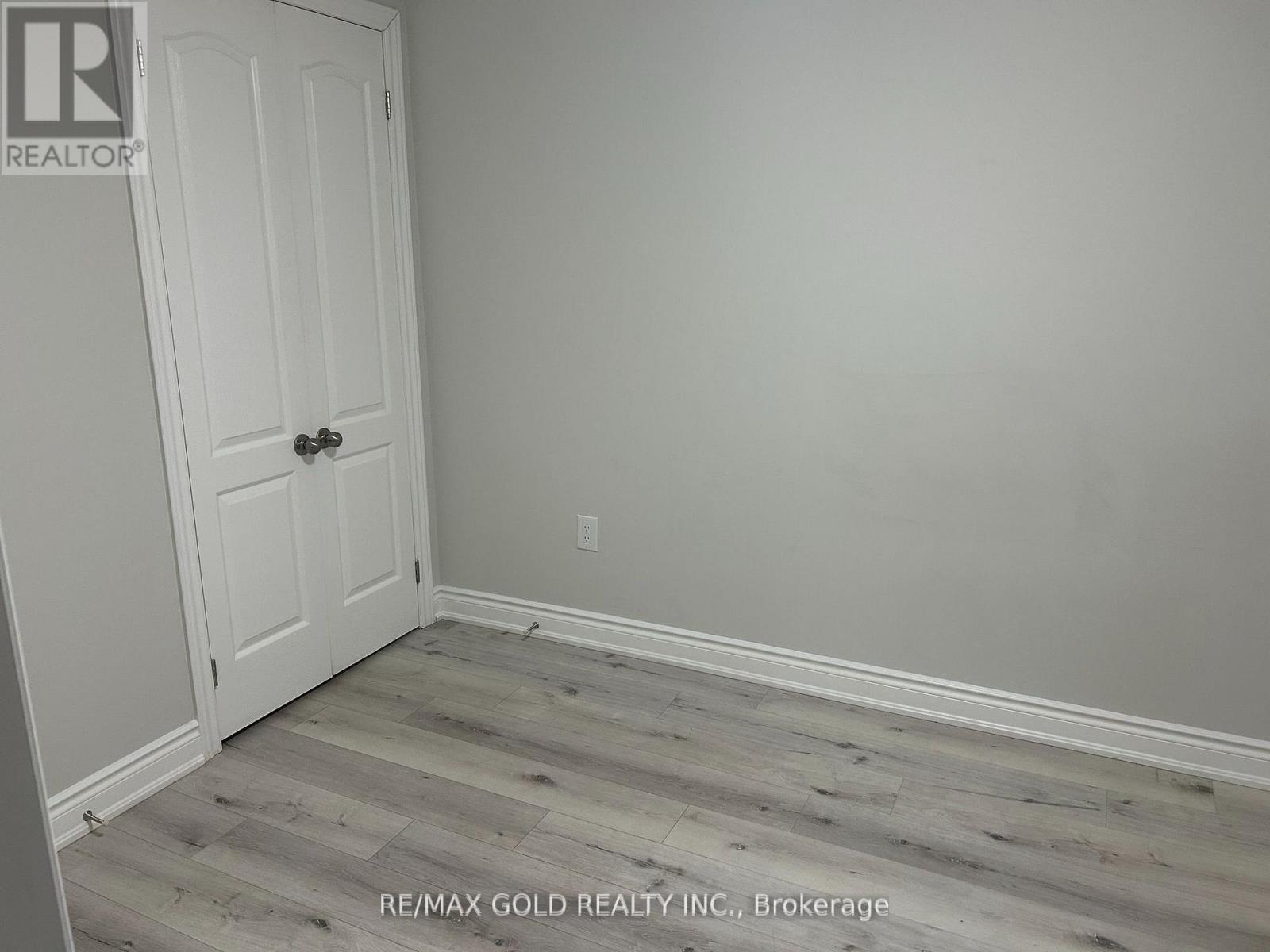 Bsmt - 40 Barr Crescent, Brampton (Heart Lake East), Ontario  L6Z 3E5 - Photo 9 - W12604208