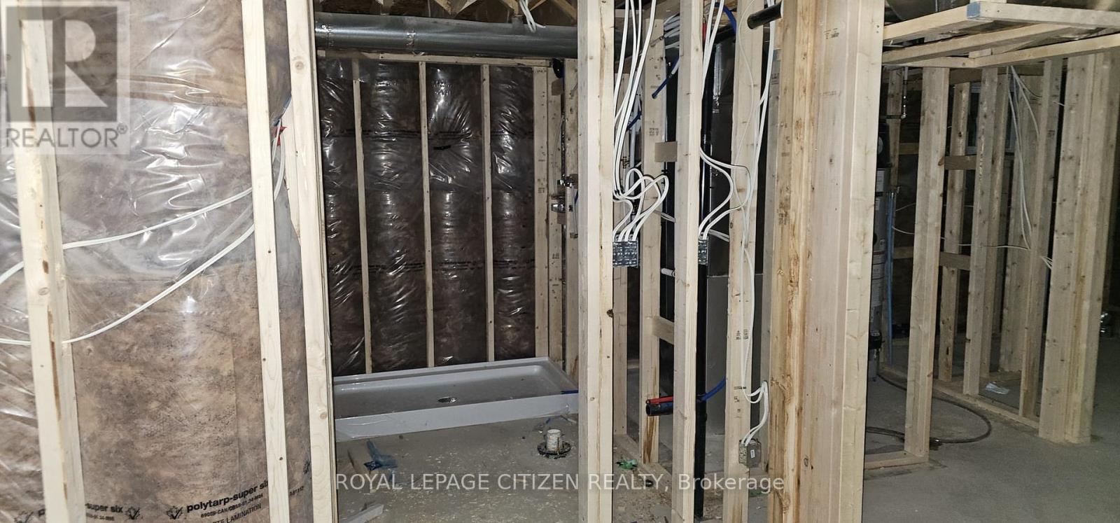 304 Buick Boulevard, Brampton, Ontario  L7A 4L8 - Photo 37 - W12601028