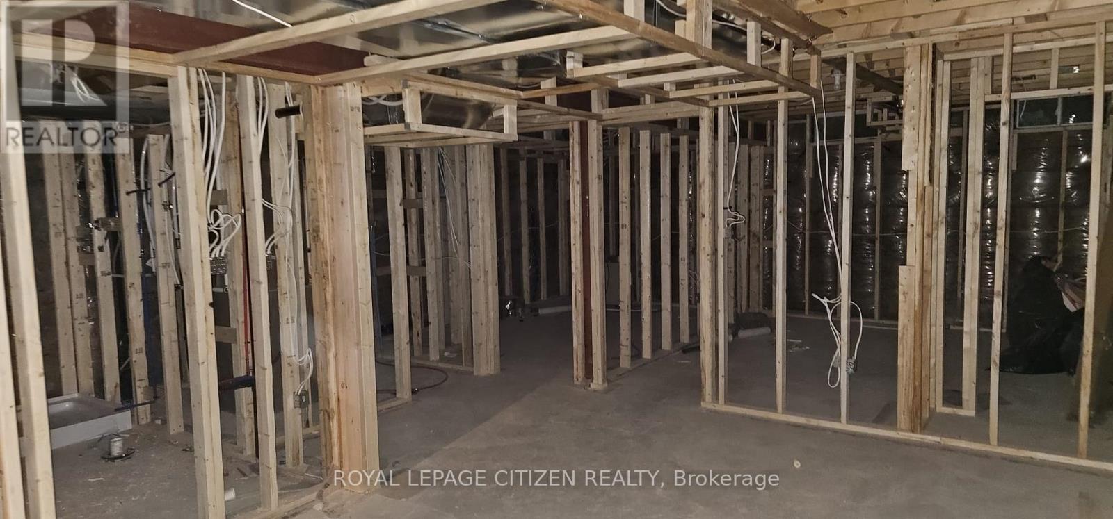 304 Buick Boulevard, Brampton, Ontario  L7A 4L8 - Photo 40 - W12601028