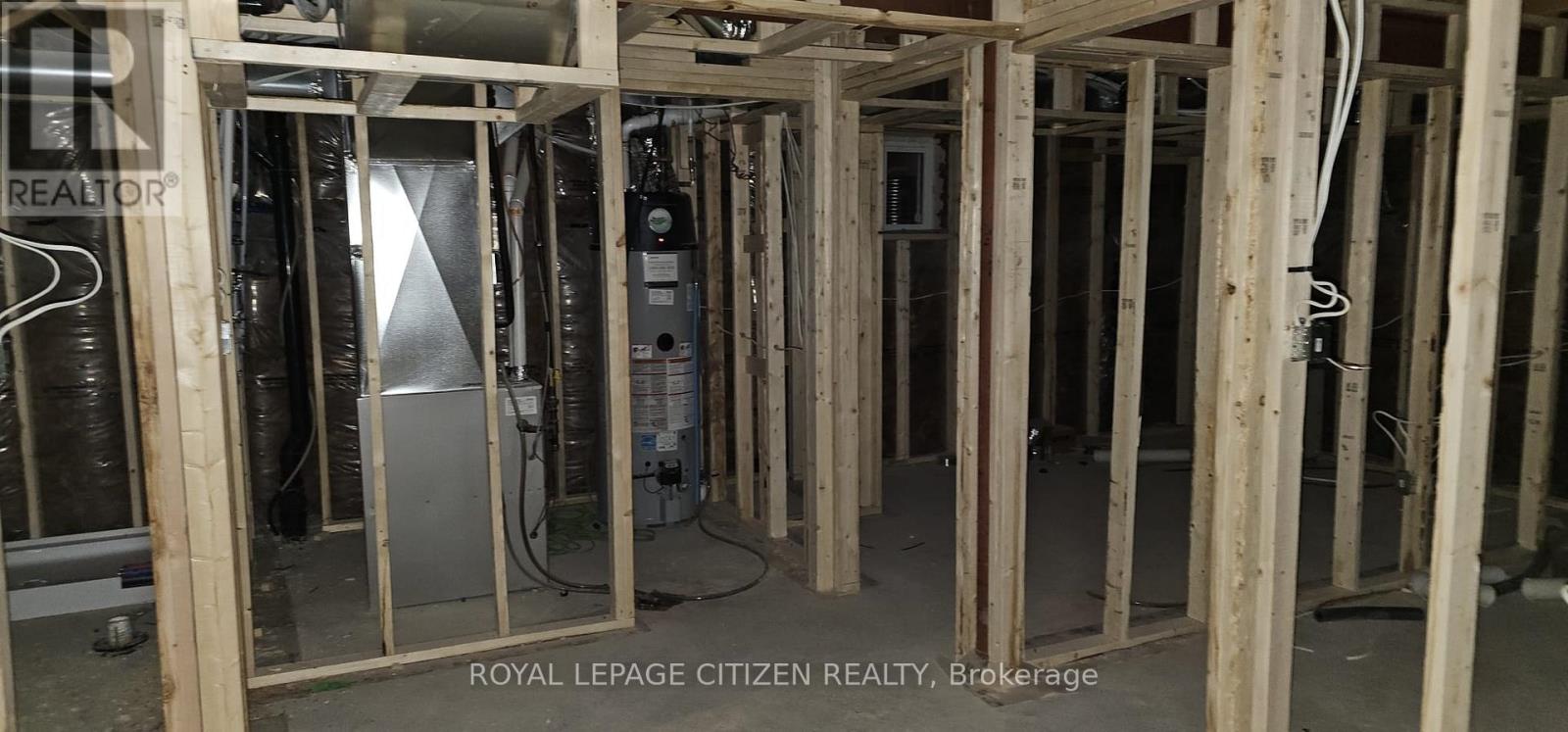 304 Buick Boulevard, Brampton, Ontario  L7A 4L8 - Photo 41 - W12601028