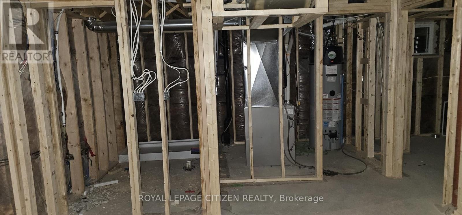 304 Buick Boulevard, Brampton, Ontario  L7A 4L8 - Photo 43 - W12601028