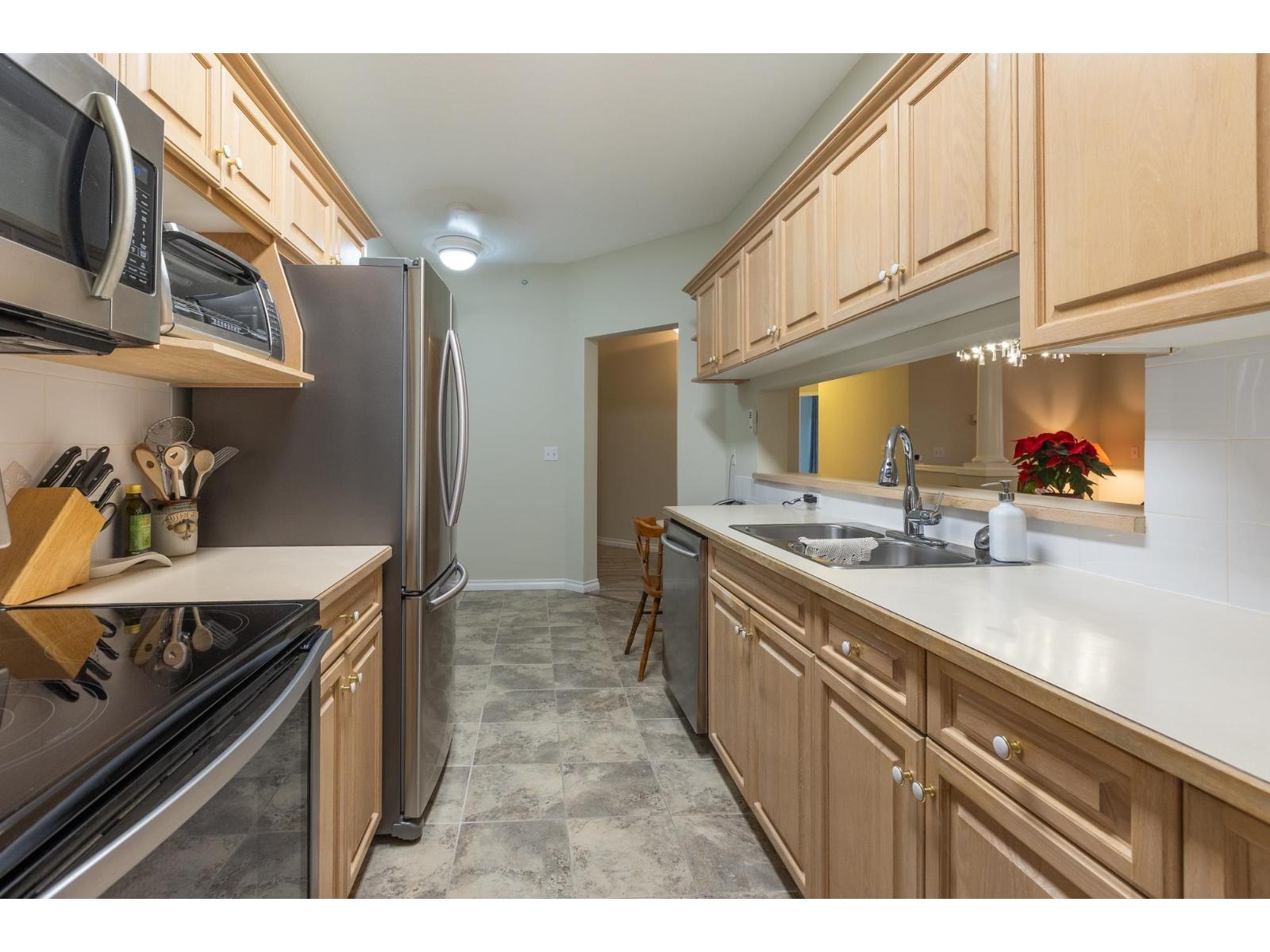 424 13880 70 Avenue, Surrey, British Columbia  V3W 0T3 - Photo 13 - R3072168