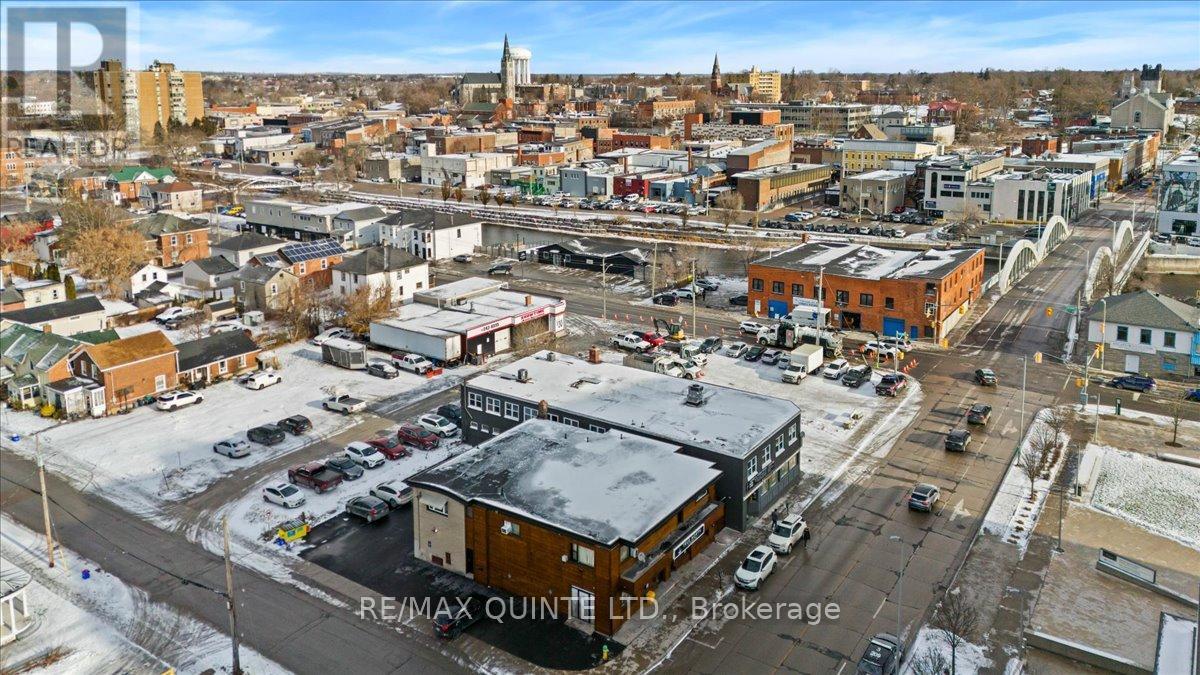 14 Bridge Street W, Belleville, Ontario K8P 1H7 - Photo 13 - X12604278