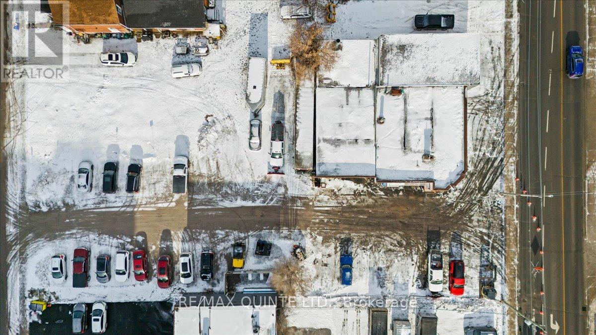 14 Bridge Street W, Belleville, Ontario K8P 1H7 - Photo 14 - X12604278