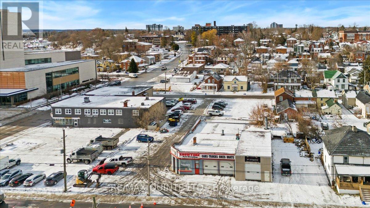 14 Bridge Street W, Belleville, Ontario K8P 1H7 - Photo 7 - X12604278