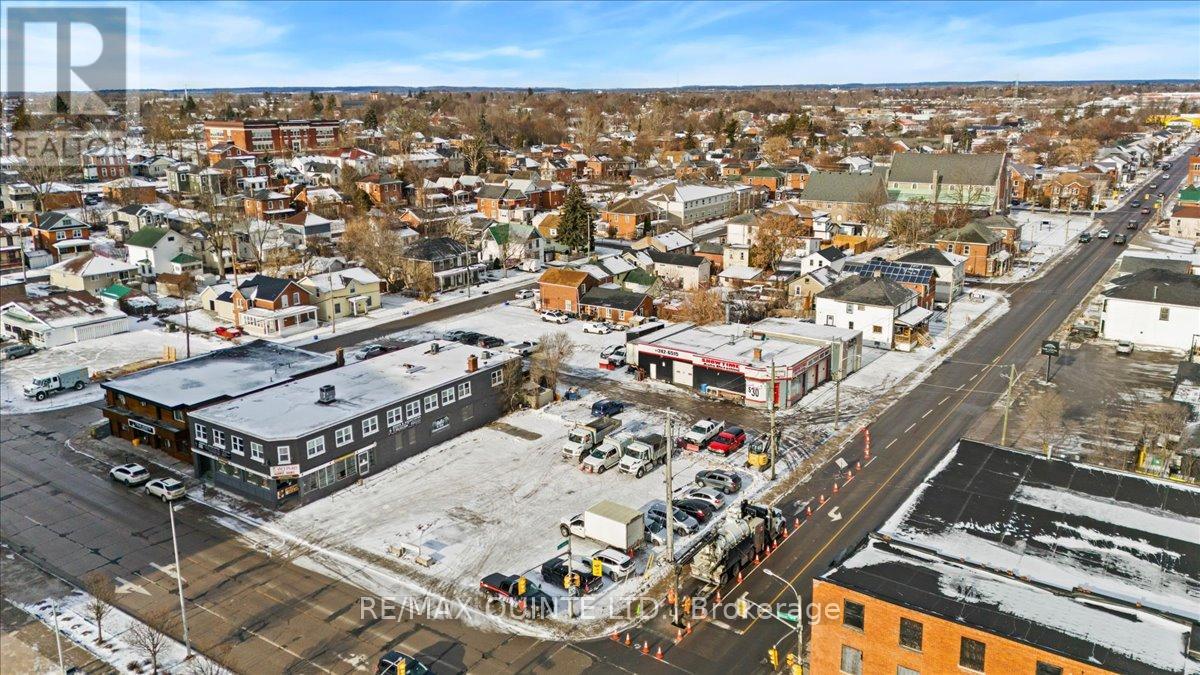 14 Bridge Street W, Belleville, Ontario K8P 1H7 - Photo 9 - X12604278