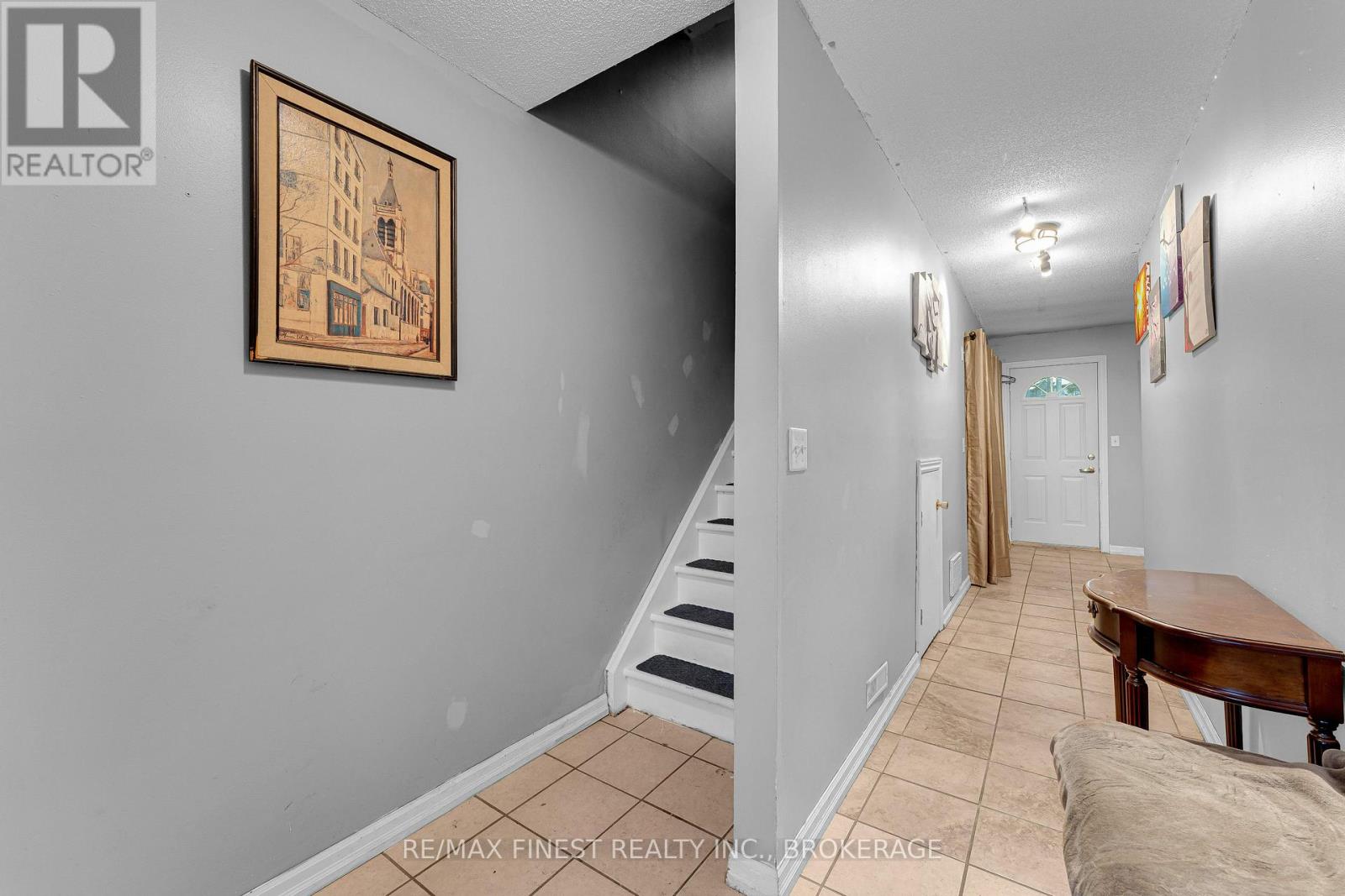 1101 Craig Lane, Kingston, Ontario K7M 7W6 - Photo 6 - X12604270