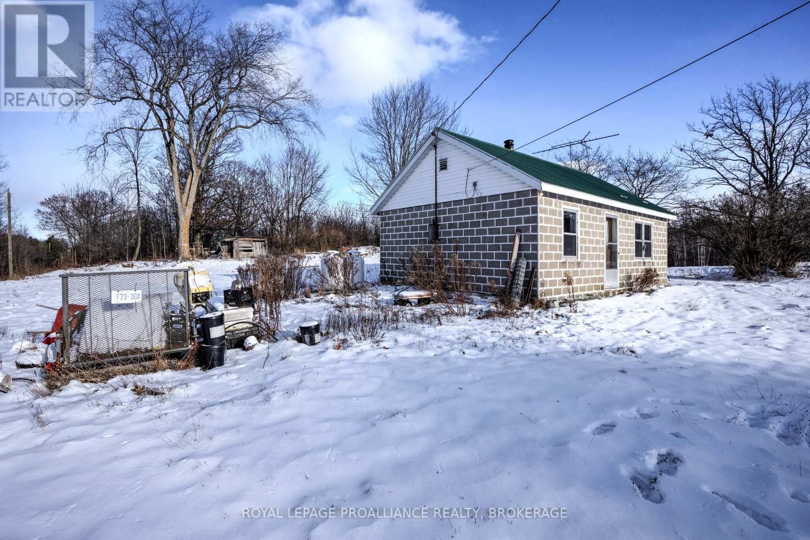 568 Ritchie Side Road, Tay Valley, Ontario  K0G 1X0 - Photo 11 - X12604462