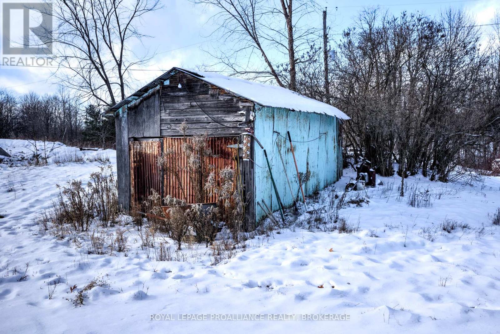 568 Ritchie Side Road, Tay Valley, Ontario  K0G 1X0 - Photo 8 - X12604462