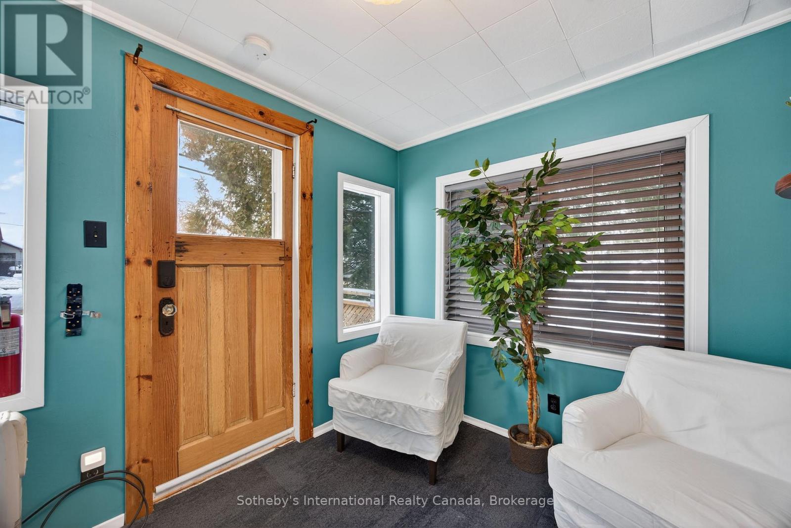 516 High Street, Georgian Bay, Ontario  P0C 1H0 - Photo 2 - X12604290