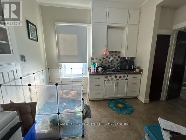 758 William Street, London East, Ontario  N5Y 2R6 - Photo 24 - X12604370