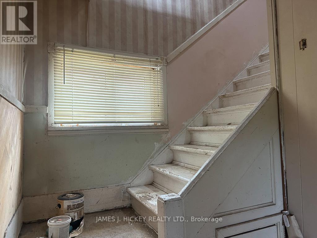 979 Lea Street, Pembroke, Ontario  K8A 6H9 - Photo 10 - X12604412