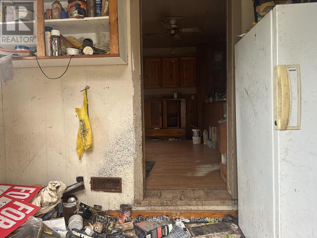 979 Lea Street, Pembroke, Ontario  K8A 6H9 - Photo 7 - X12604412