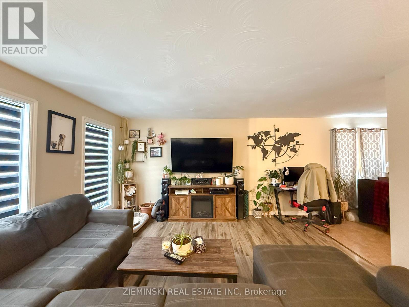 6128 King Street, Timmins (Porcupine - East), Ontario  P0N 1C0 - Photo 2 - T12604544