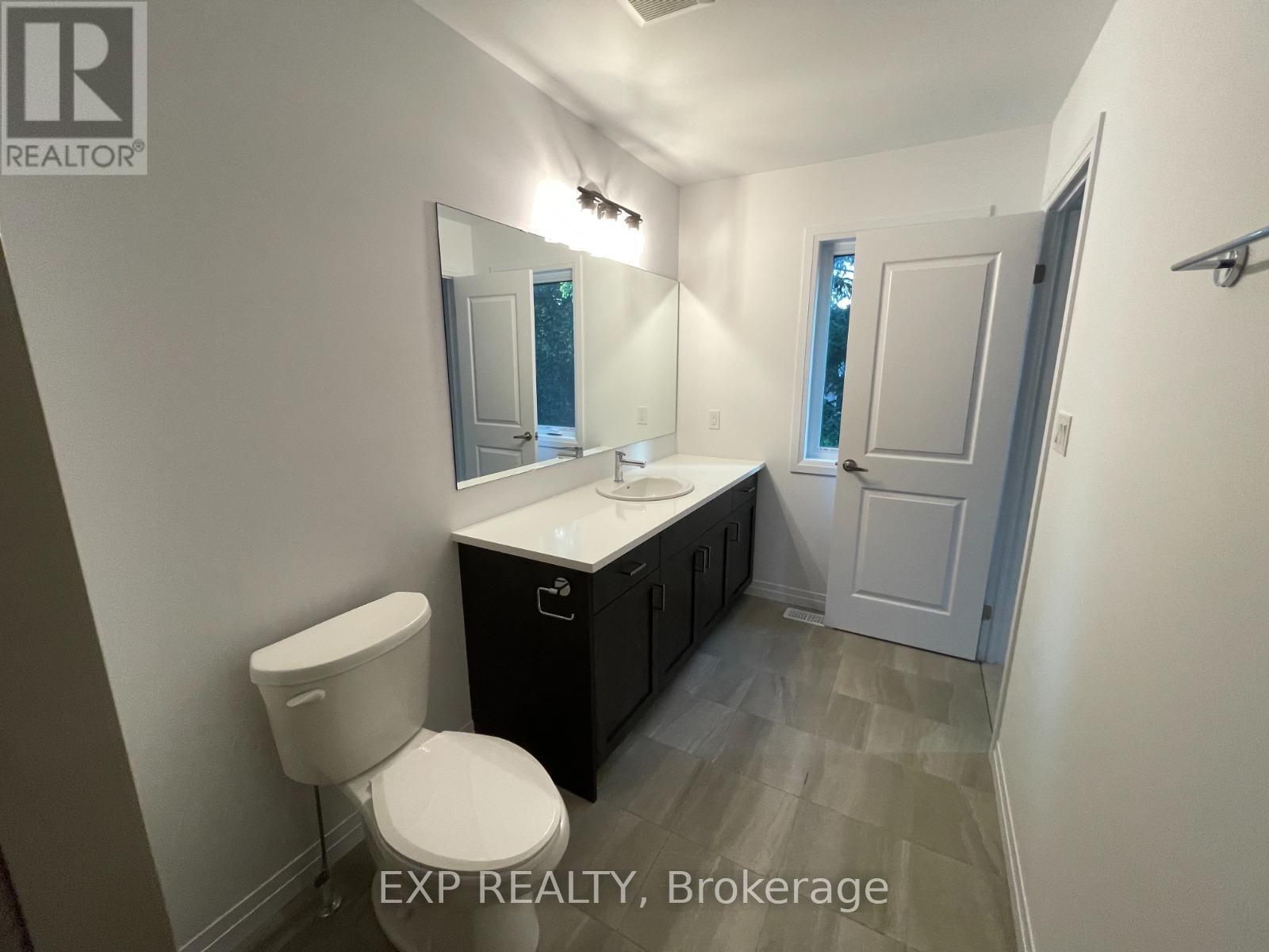 Unit#17 - 143 Elgin Street, Cambridge, Ontario  N1R 0E1 - Photo 28 - X12604138