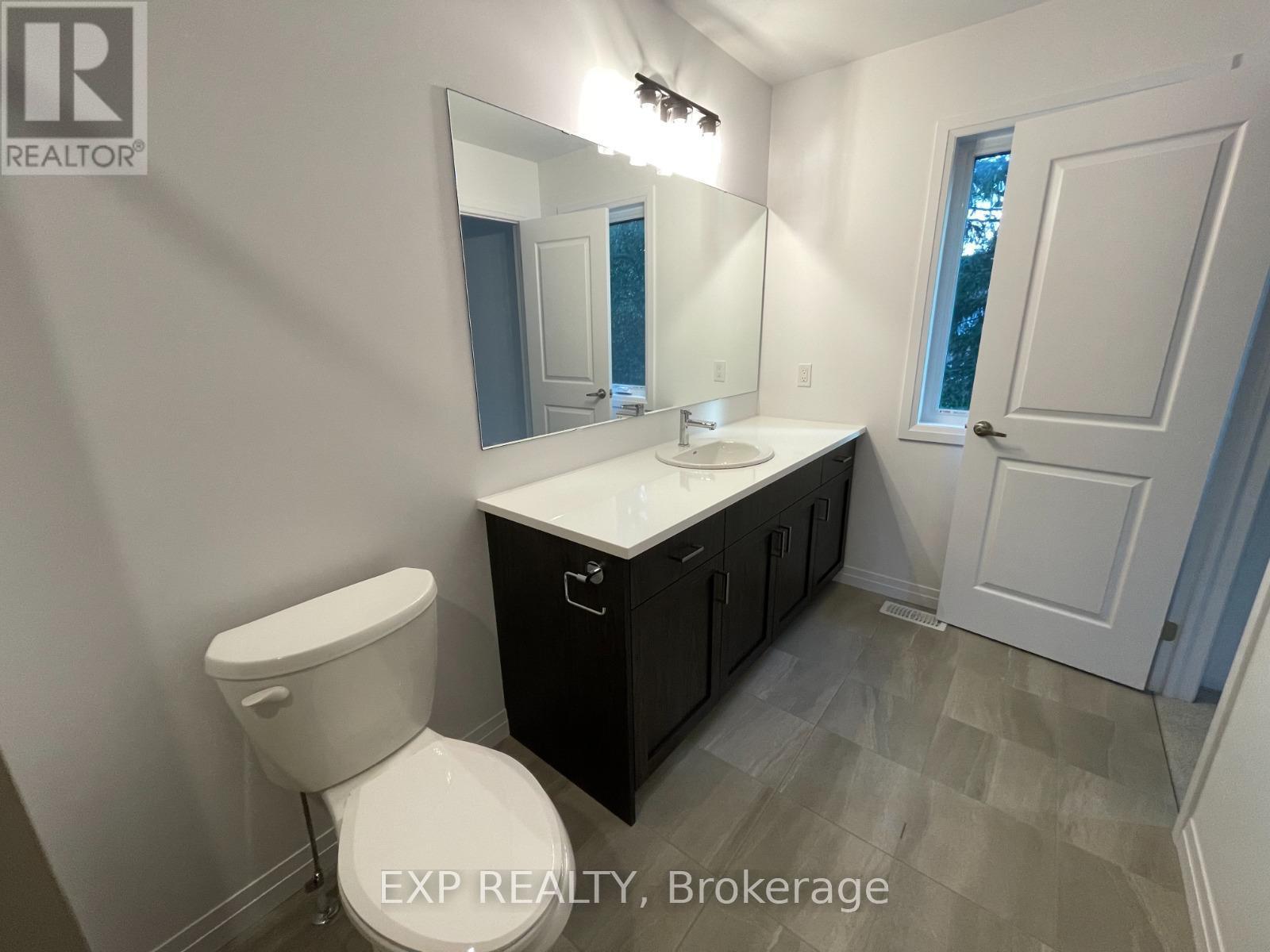 Unit#17 - 143 Elgin Street, Cambridge, Ontario  N1R 0E1 - Photo 40 - X12604138