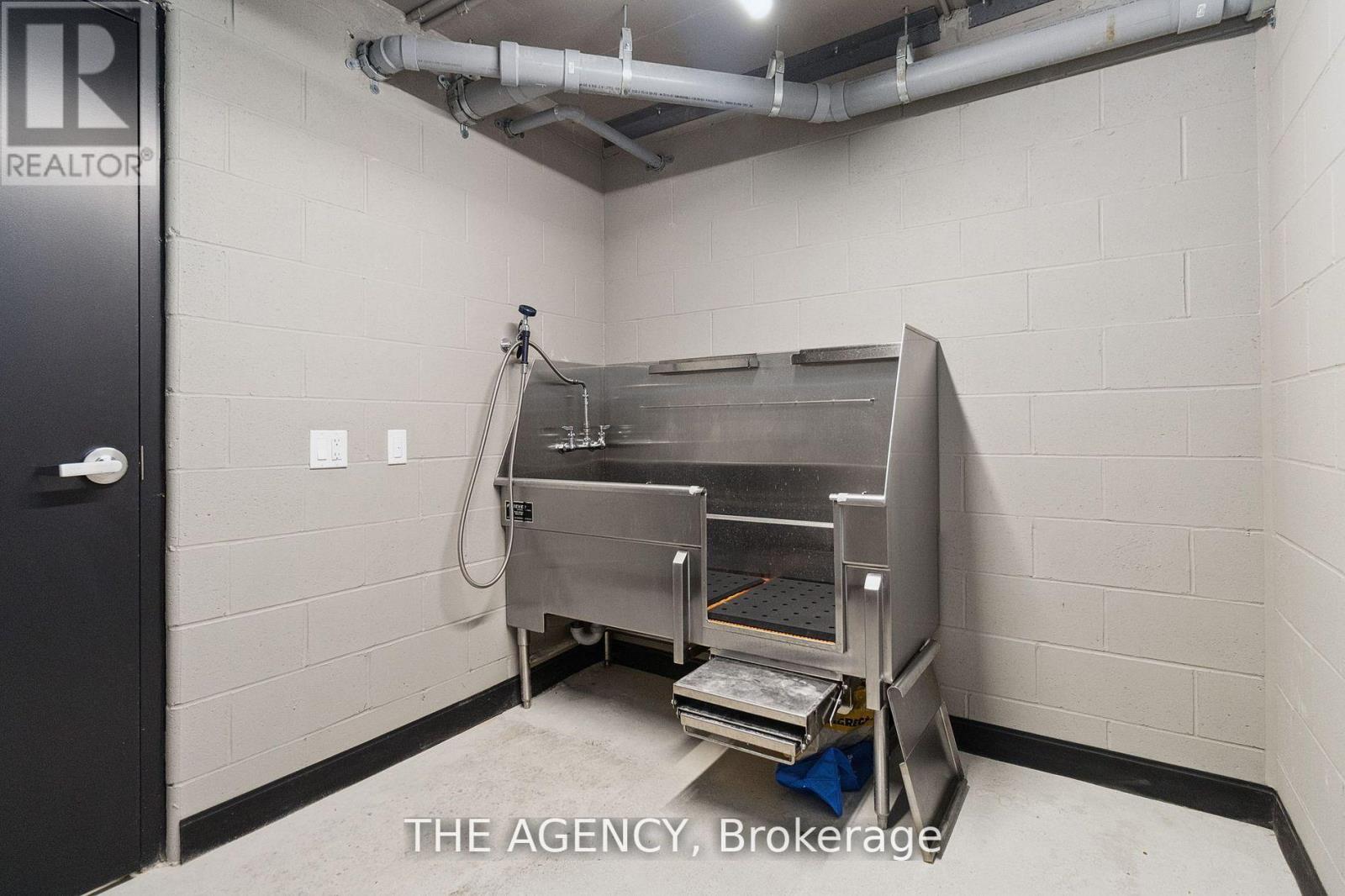 221 - 120 Huron Street, Guelph, Ontario  N1E 0T8 - Photo 36 - X12604172