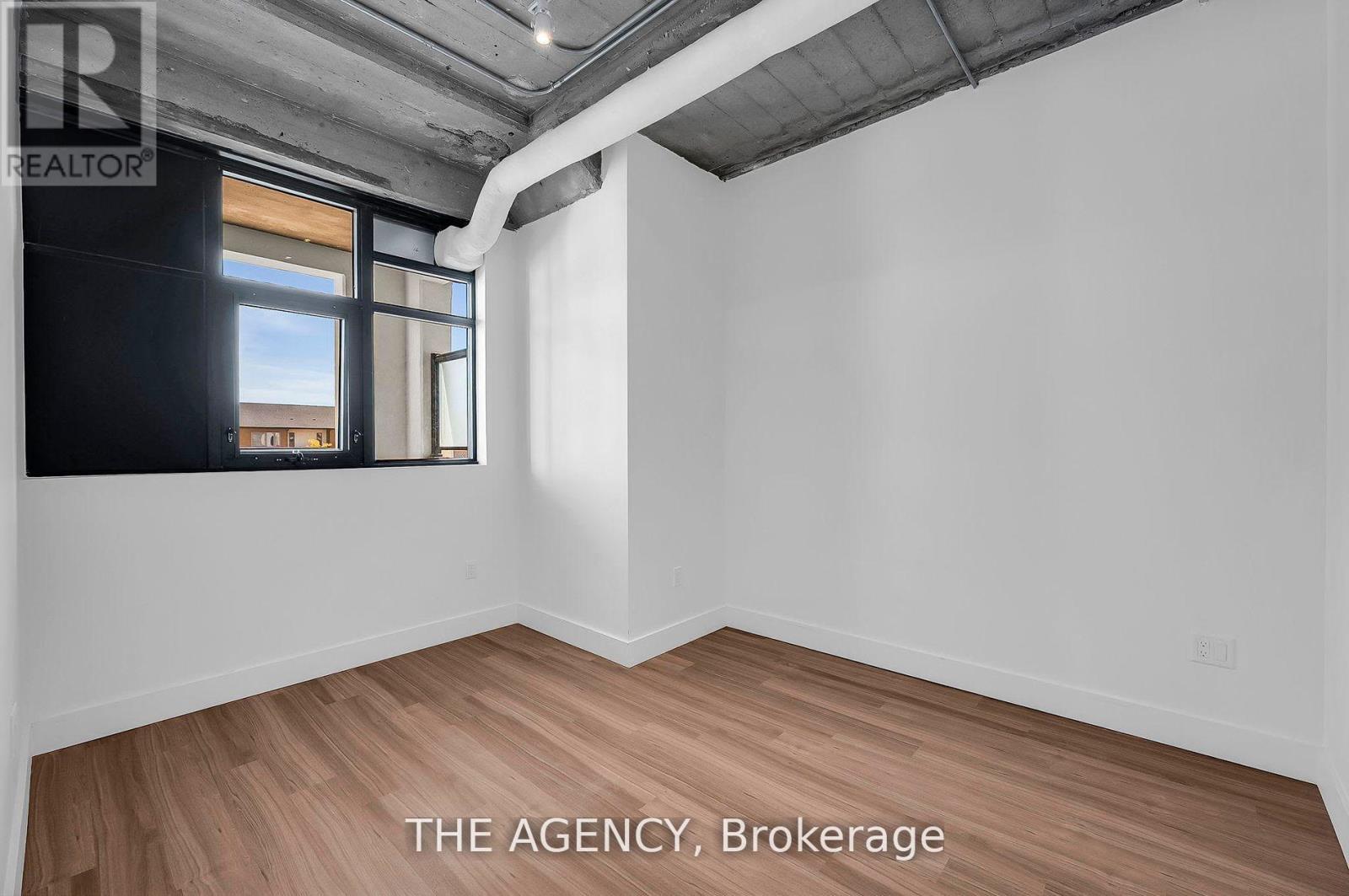 221 - 120 Huron Street, Guelph, Ontario  N1E 0T8 - Photo 8 - X12604172