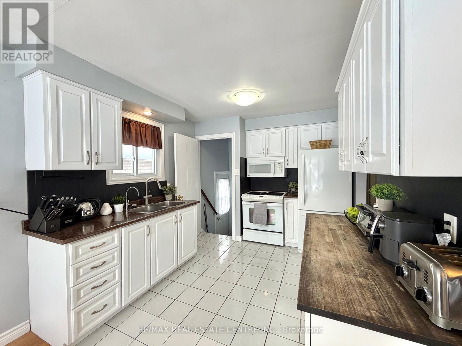 66 Chalmers Street S, Cambridge, Ontario  N1R 6A6 - Photo 17 - X12604188