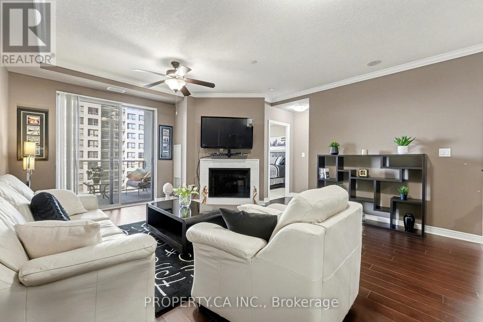 1211 - 330 Ridout Street N, London East, Ontario  N6A 0A7 - Photo 1 - X12604216