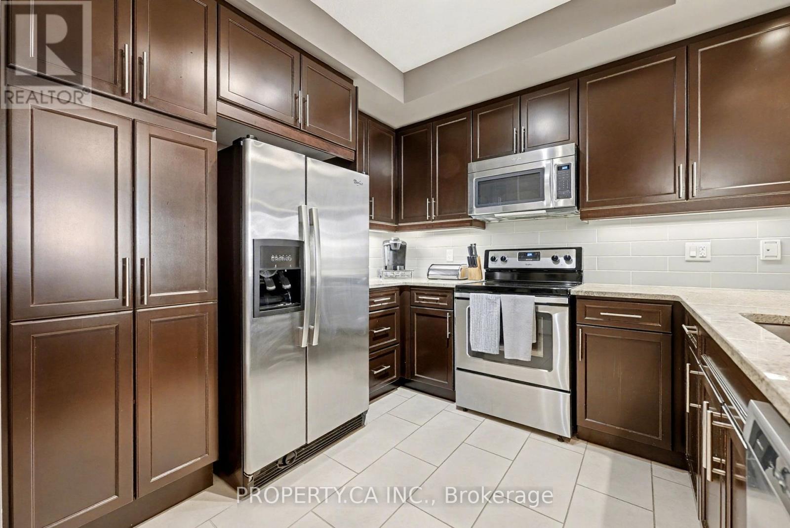 1211 - 330 Ridout Street N, London East, Ontario  N6A 0A7 - Photo 10 - X12604216