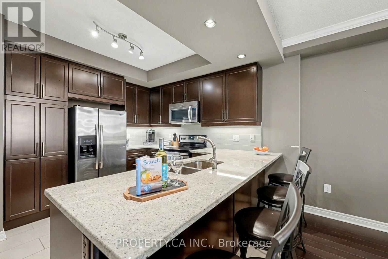 1211 - 330 Ridout Street N, London East, Ontario  N6A 0A7 - Photo 5 - X12604216