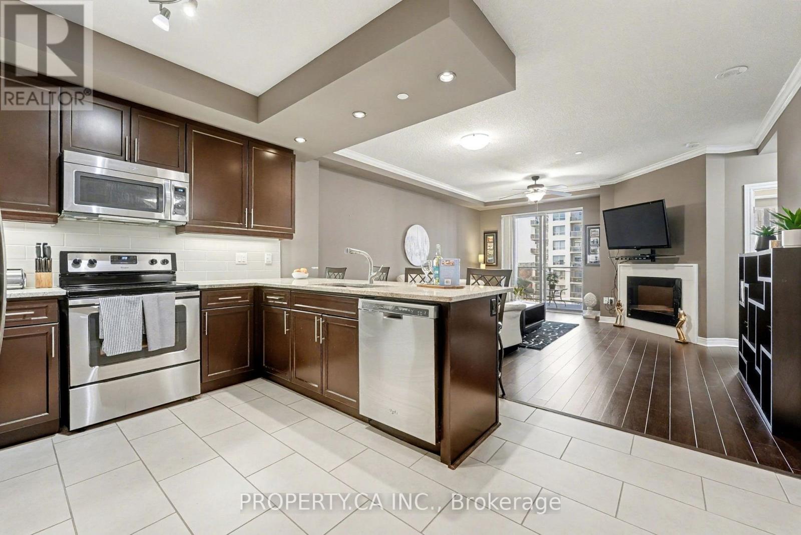 1211 - 330 Ridout Street N, London East, Ontario  N6A 0A7 - Photo 7 - X12604216