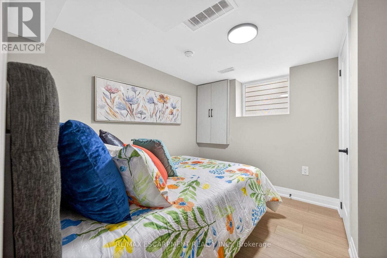 257 Broadway Avenue, Hamilton, Ontario  L8S 2W7 - Photo 28 - X12604220