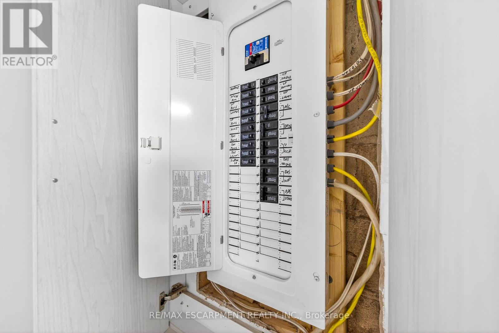 257 Broadway Avenue, Hamilton, Ontario  L8S 2W7 - Photo 40 - X12604220