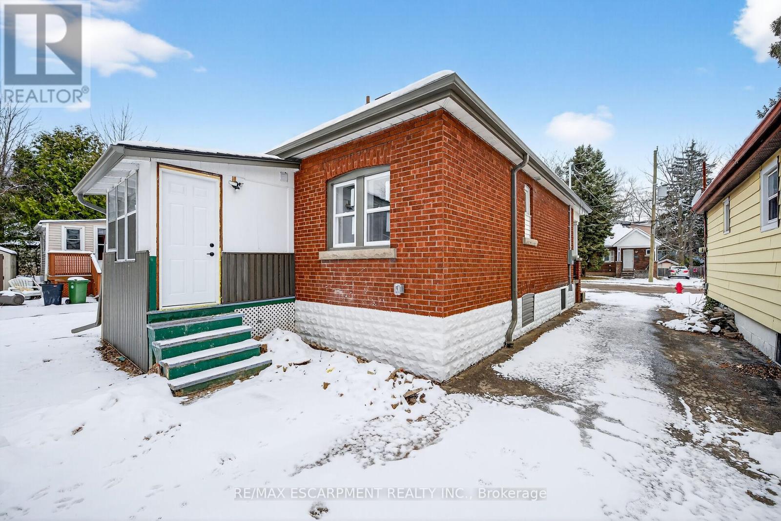 257 Broadway Avenue, Hamilton, Ontario  L8S 2W7 - Photo 46 - X12604220