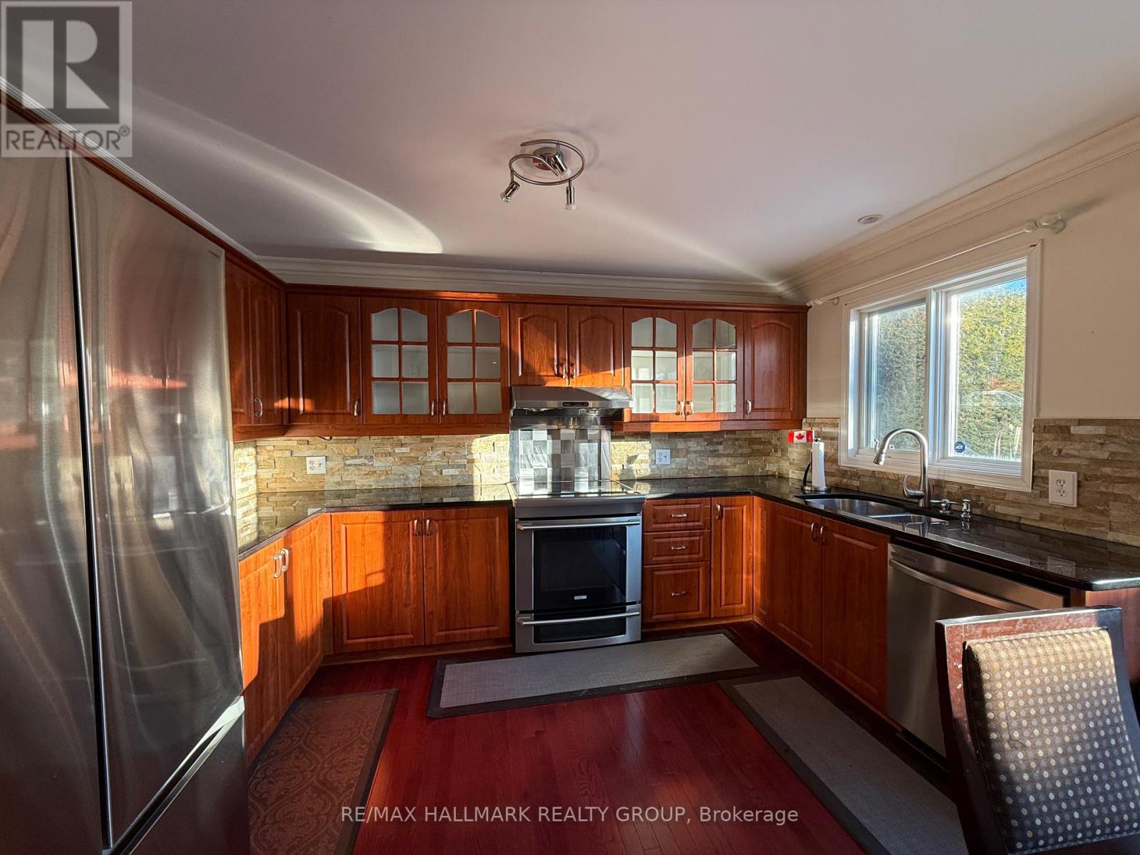 2 Kentsdale Drive E, Ottawa, Ontario  K2G 6K2 - Photo 13 - X12604338