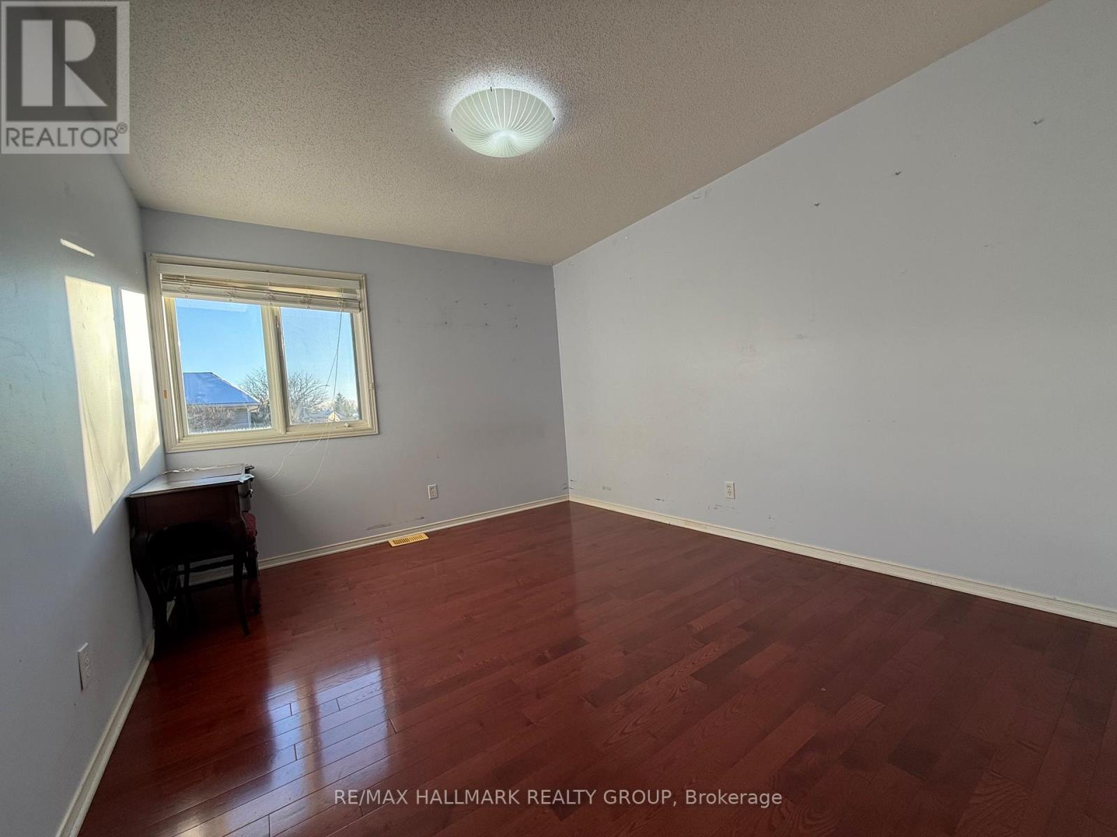 2 Kentsdale Drive E, Ottawa, Ontario  K2G 6K2 - Photo 22 - X12604338