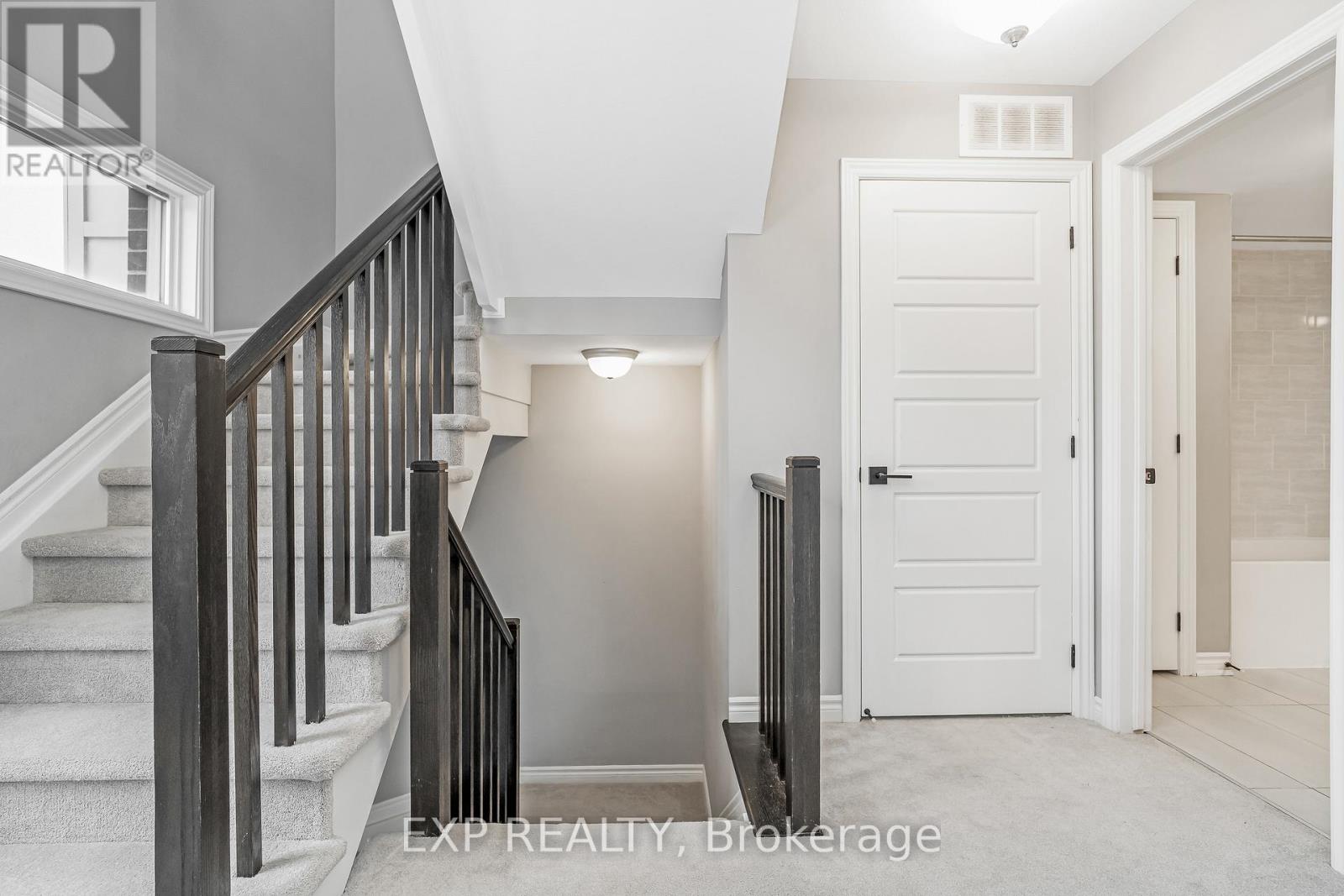 635 Makwa Private, Ottawa, Ontario  K1K 5A3 - Photo 15 - X12604452