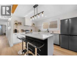 966 Berkley Drive NW Beddington Heights